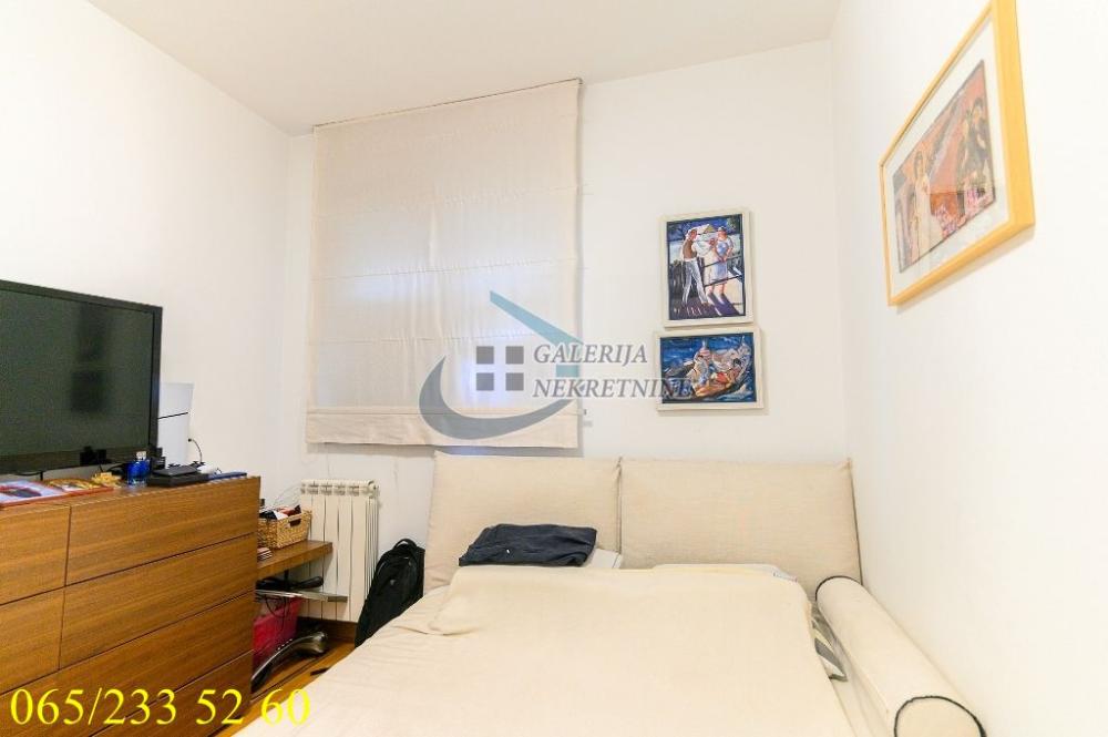 Stan na prodaju u Beogradu, Vračar, dvosoban, 65m2, cena 412000 evra