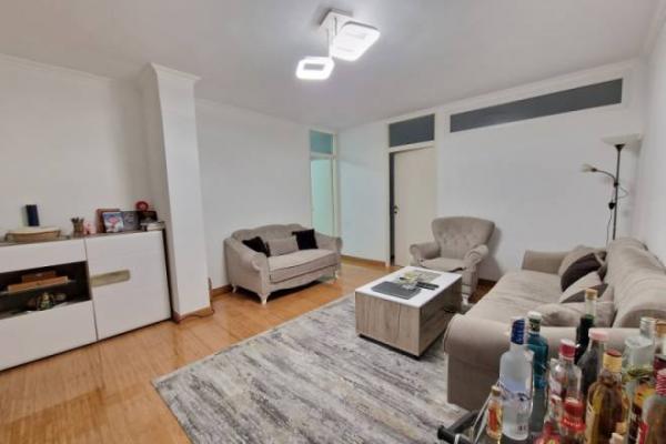 Stan na prodaju u Beogradu, Novi Beograd,Bežanijska kosa, dvoiposoban, 69m2, cena 228000 evra