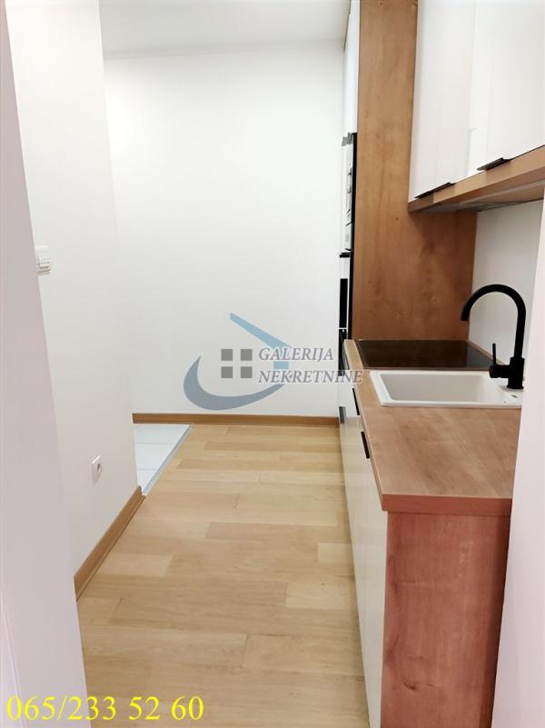 Stan na prodaju u Beogradu, Stari grad, dvosoban, 44m2, cena 176000 evra