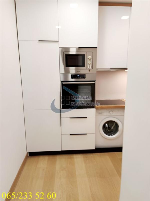 Stan na prodaju u Beogradu, Stari grad, dvosoban, 44m2, cena 176000 evra