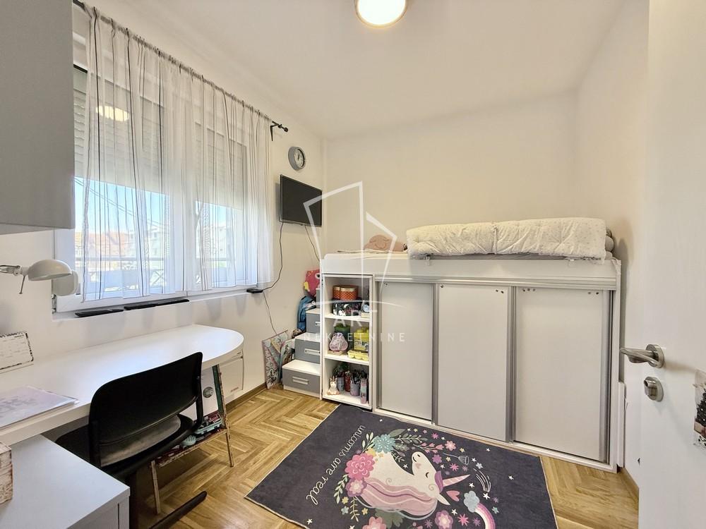 Stan na prodaju u Beogradu, Palilula, trosoban, 64m2, cena 155000 evra