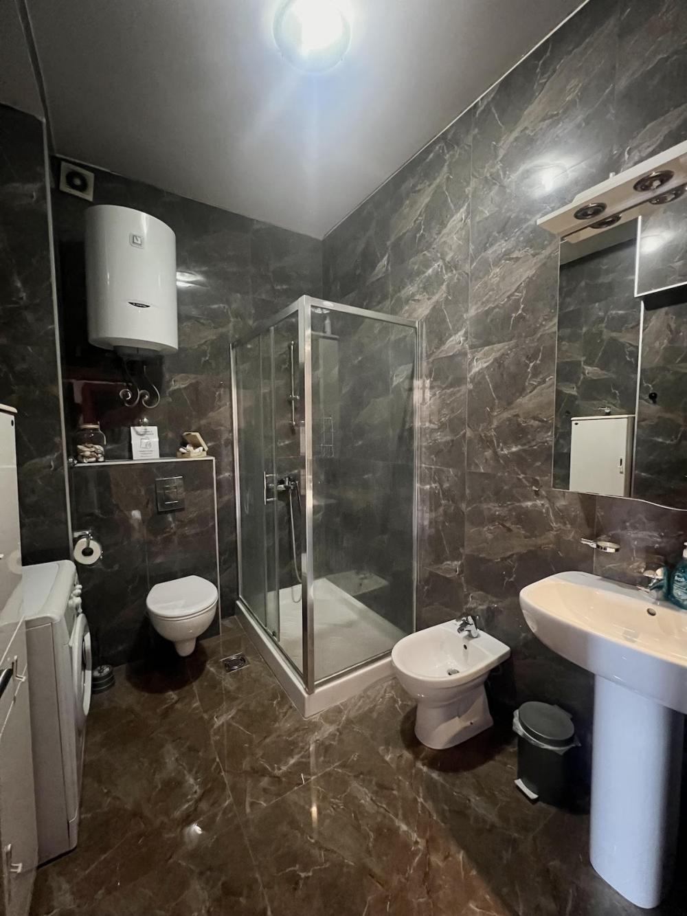 Stan na prodaju u Beogradu, Beograd (centar), cetvorosoban, 114m2, cena 750000 evra