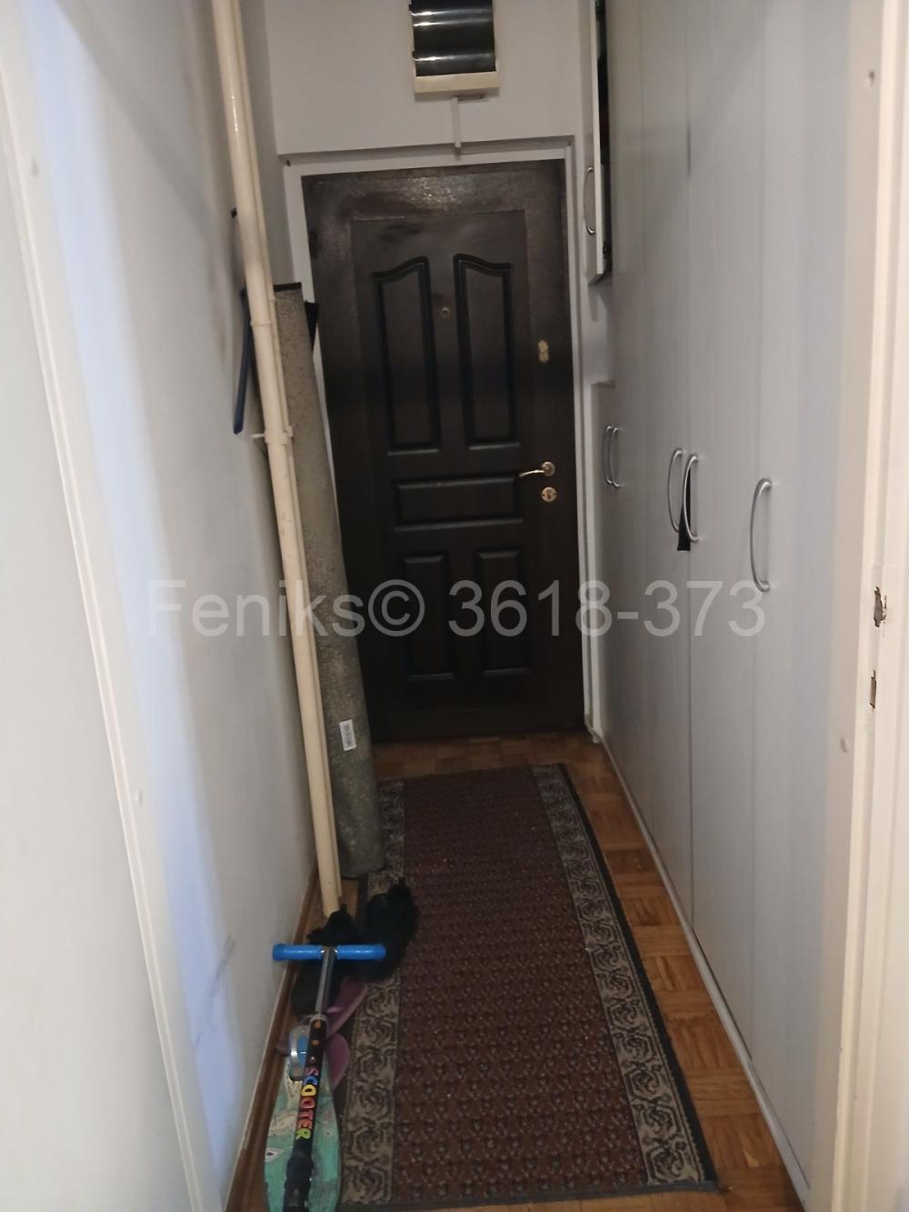 Stan na prodaju u Beogradu, Crveni Krst, dvoiposoban, 72m2, cena 189000 evra