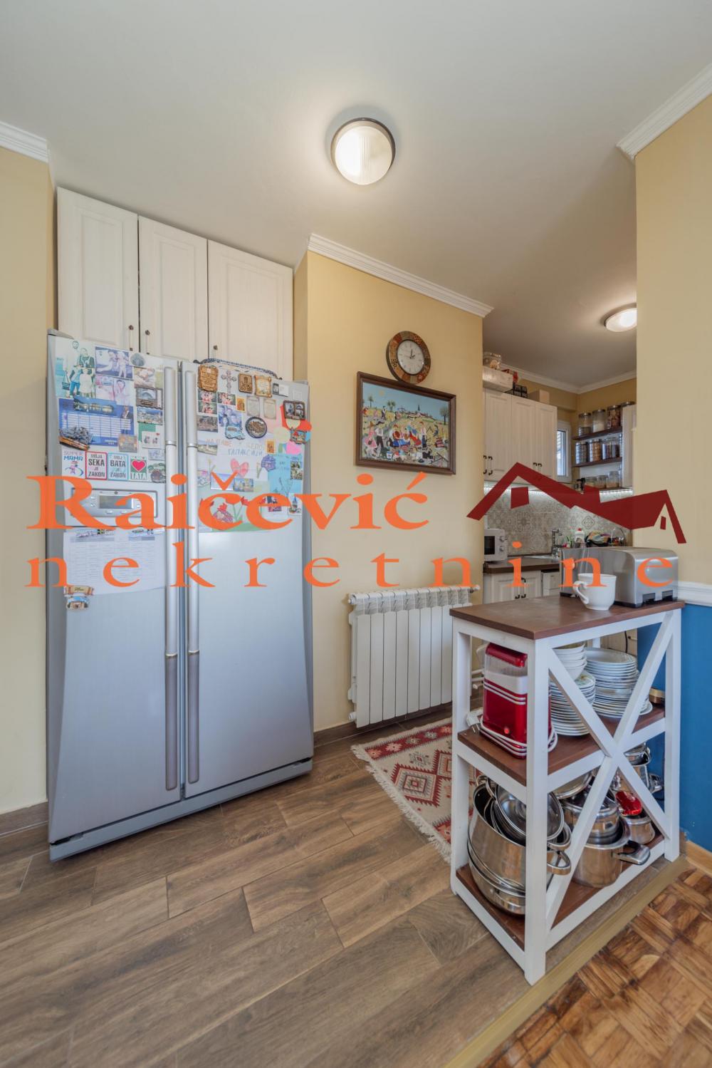 Stan na prodaju u Beogradu, Banjica, 120m2, cena 275000 evra