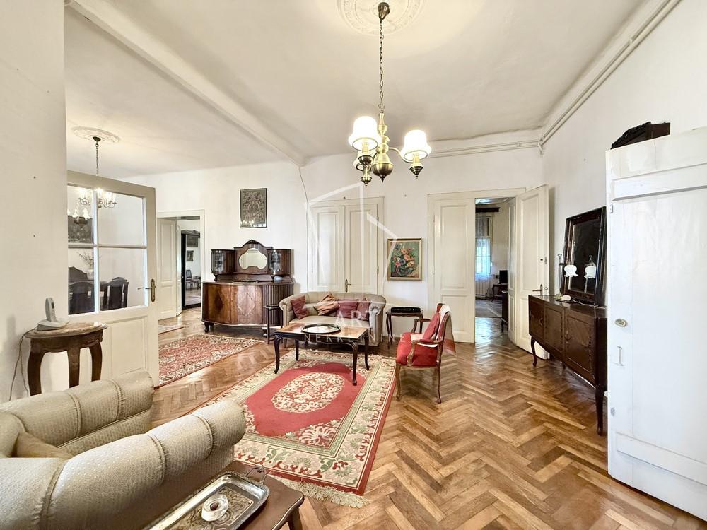 Stan na prodaju u Beogradu, Vračar (Hram), 143m2, cena 550000 evra