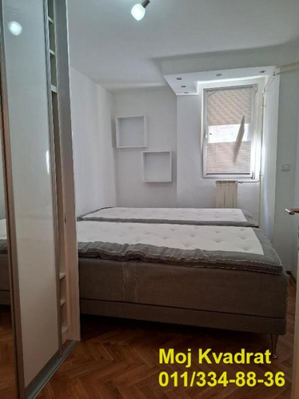 Stan na prodaju u Beogradu, Lion, jednoiposoban, 36m2, cena 165000 evra