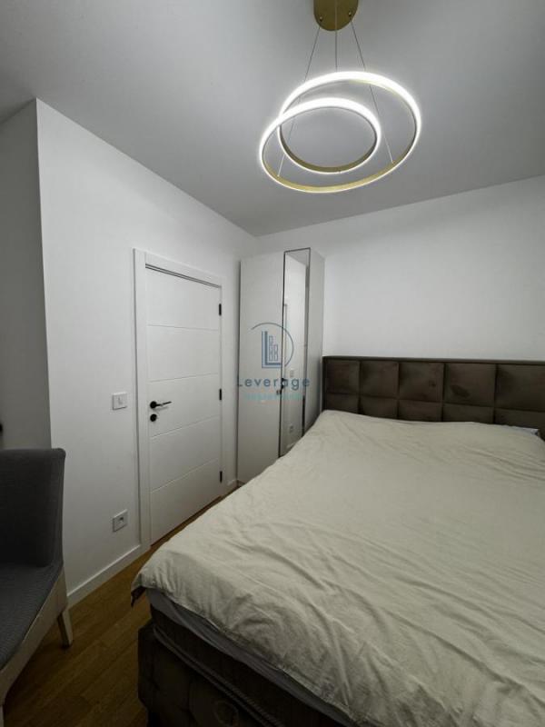 Stan na prodaju u Beogradu, Voždovac, trosoban, 61m2, cena 245000 evra