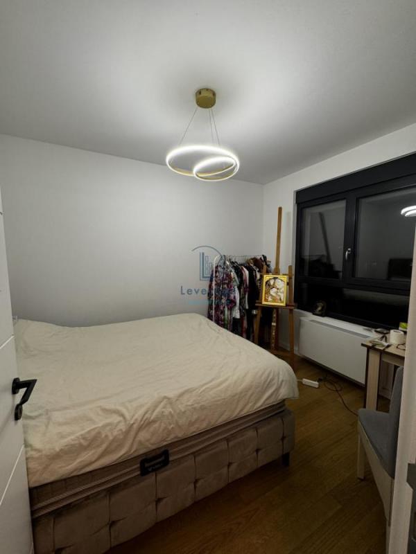 Stan na prodaju u Beogradu, Voždovac, trosoban, 61m2, cena 245000 evra