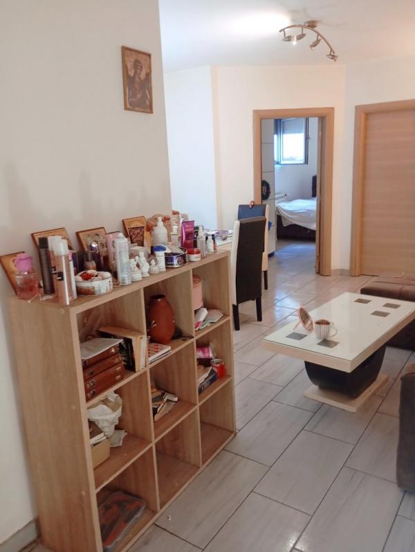 Stan na prodaju u Beogradu, Batajnica, trosoban, 55m2, cena 110000 evra