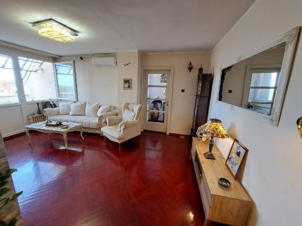 Stan na prodaju u Beogradu, Banjica, cetvorosoban, 122m2, cena 235000 evra