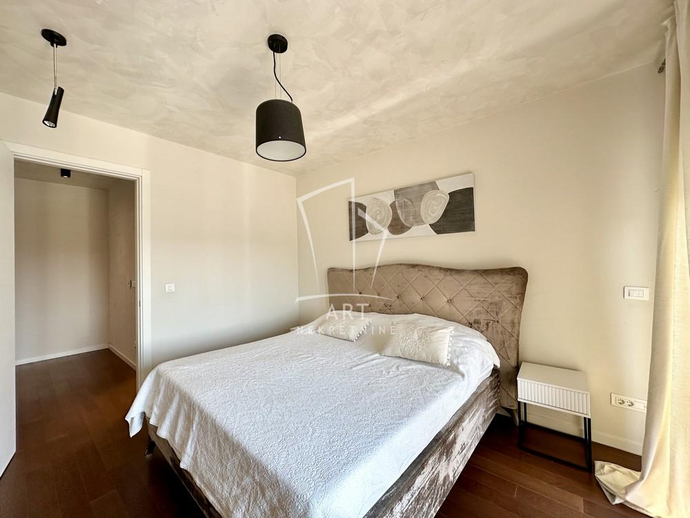 Stan na prodaju u Beogradu, Novi Beograd, dvosoban, 72m2, cena 258000 evra