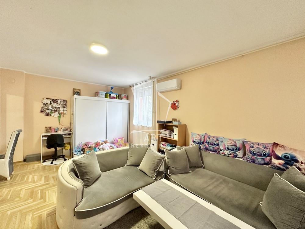 Stan na prodaju u Beogradu, Novi Beograd, dvosoban, 55m2, cena 205000 evra