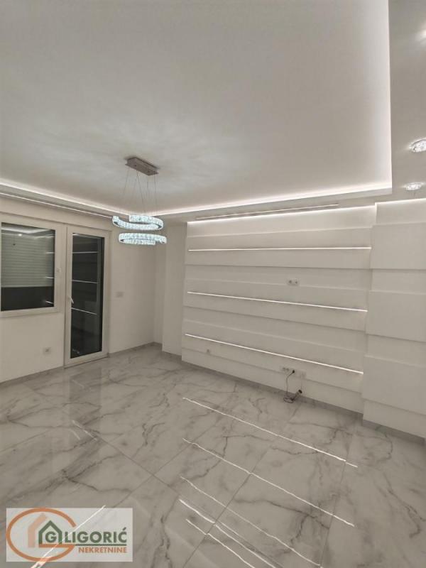 Stan na prodaju u Beogradu, Crveni Krst, dvosoban, 60m2, cena 240000 evra