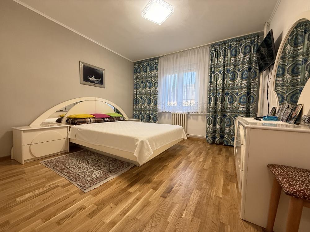 Stan na prodaju u Beogradu, Šumice, 65m2, cena 220000 evra