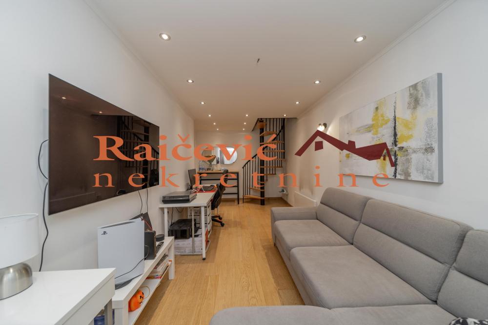 Stan na prodaju u Beogradu, Beograd (centar), dvosoban, 44m2, cena 172000 evra