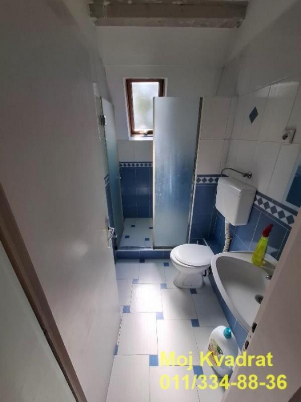 Stan na prodaju u Beogradu, Rakovica, trosoban, 87m2, cena 138000 evra