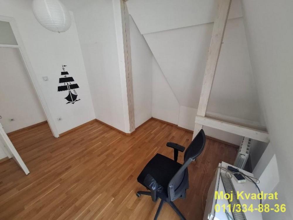 Stan na prodaju u Beogradu, Rakovica, trosoban, 87m2, cena 138000 evra