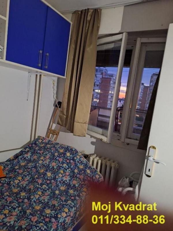 Stan na prodaju u Beogradu, Novi Beograd blok 70 (Kineski TC), dvoiposoban, 65m2, cena 211000 evra