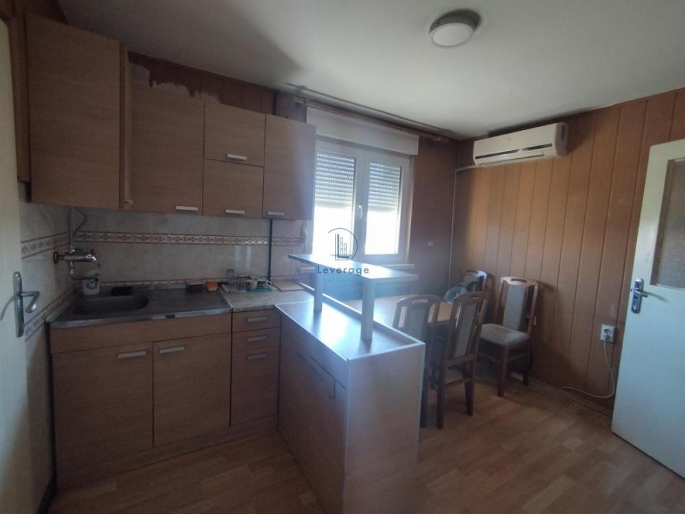 Stan na prodaju u Beogradu, Karaburma, dvosoban, 37m2, cena 107500 evra