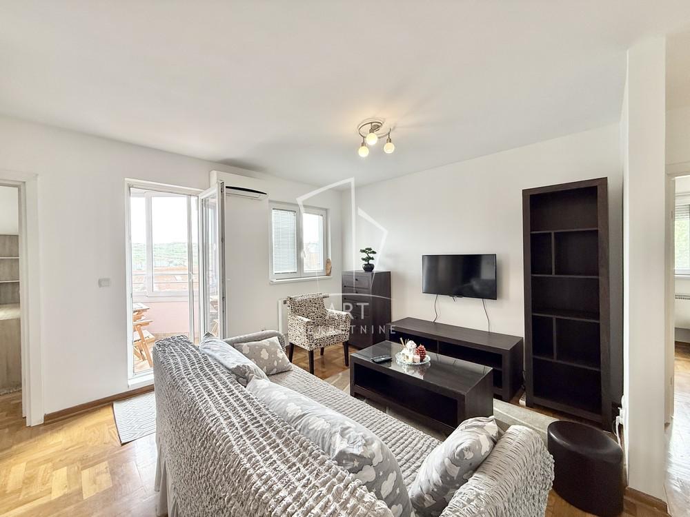 Stan na prodaju u Beogradu, Mirijevo, dvoiposoban, 50m2, cena 140000 evra