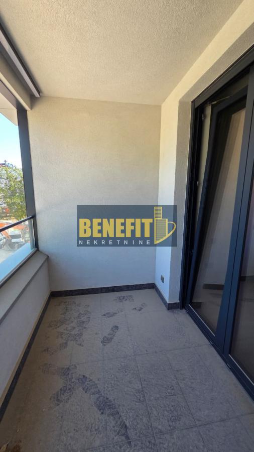 Stan na prodaju u Beogradu, Novi Beograd blok 65, dvosoban, 64m2, cena 266000 evra