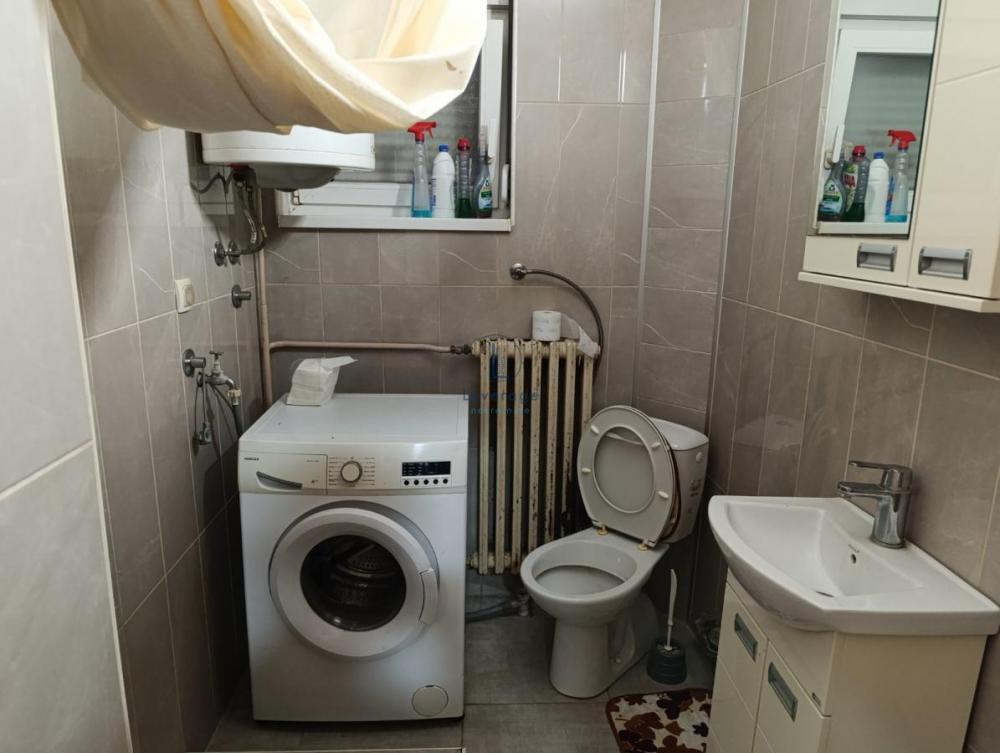 Stan na prodaju u Beogradu, jednoiposoban, 43m2, cena 51600 evra