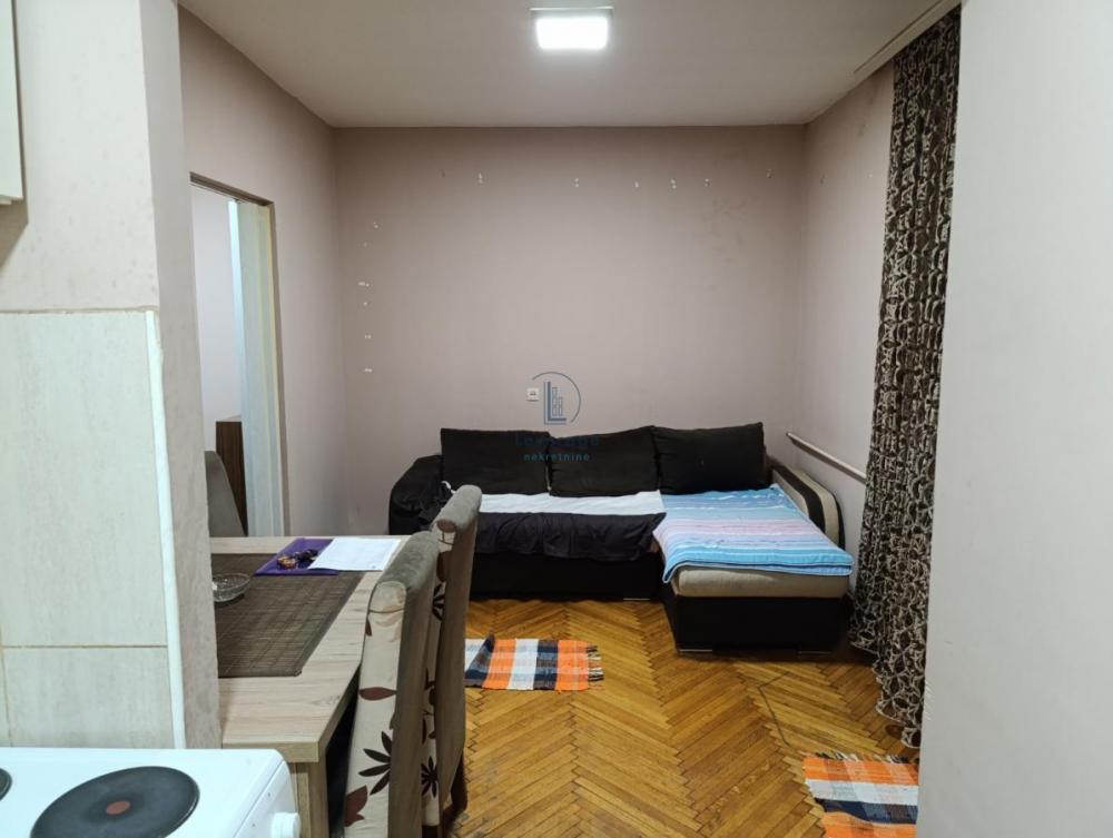 Stan na prodaju u Beogradu, jednoiposoban, 43m2, cena 51600 evra