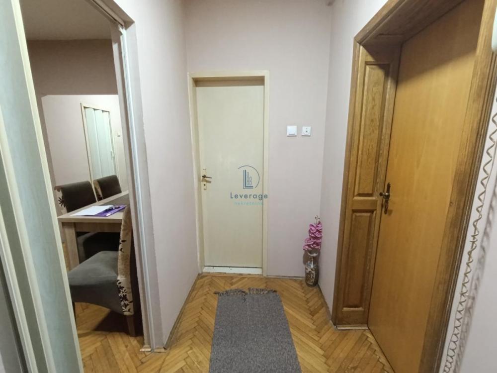 Stan na prodaju u Beogradu, jednoiposoban, 43m2, cena 51600 evra