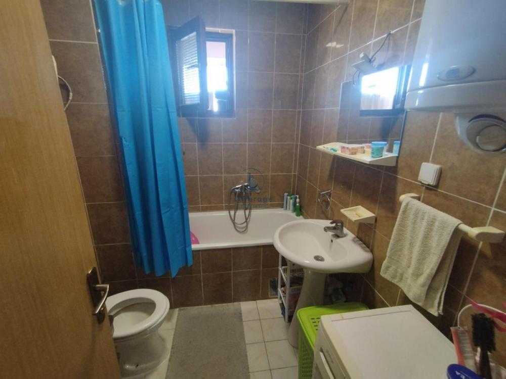 Stan na prodaju u Beogradu, Borča, dvosoban, 57m2, cena 120000 evra