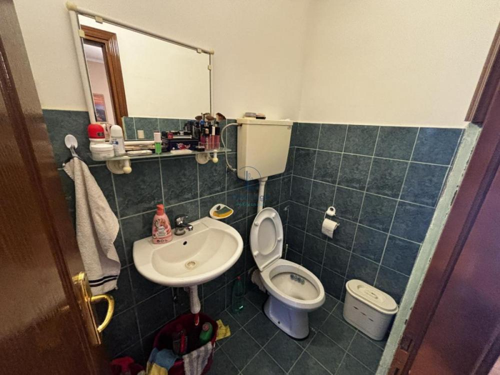 Stan na prodaju u Beogradu, Labudovo brdo, trosoban, 85m2, cena 170000 evra