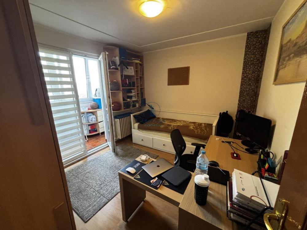 Stan na prodaju u Beogradu, Labudovo brdo, trosoban, 85m2, cena 170000 evra