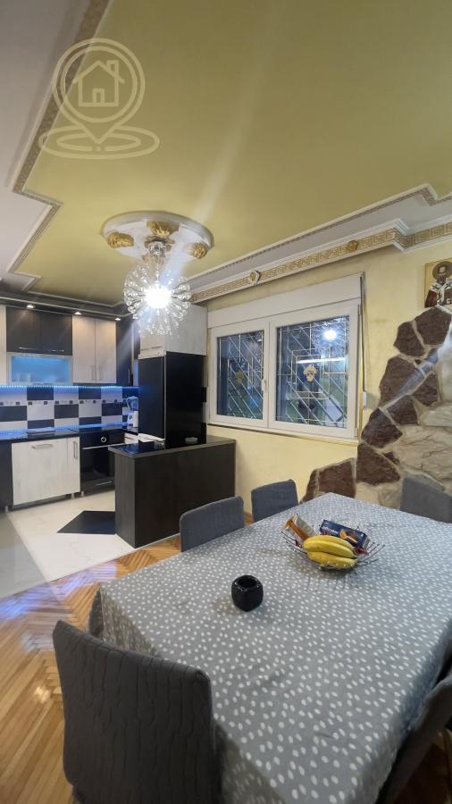 Stan na prodaju u Beogradu, Karaburma, dvosoban, 57m2, cena 165000 evra