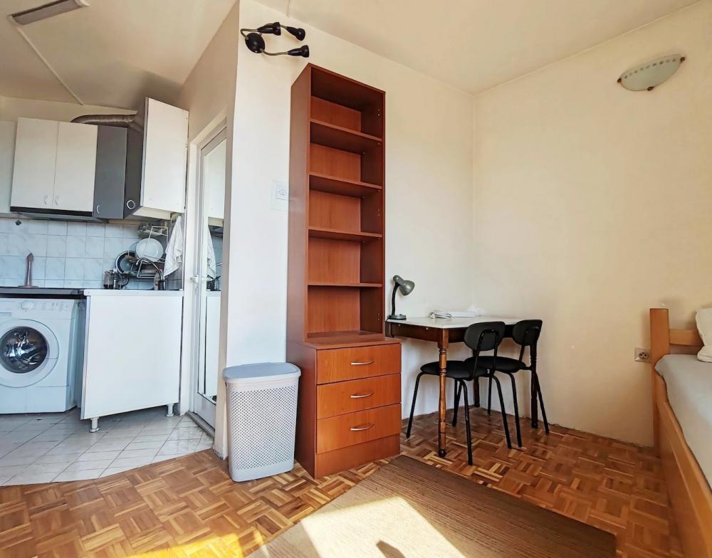 Stan na prodaju u Beogradu, Dorćol, 16m2, cena 82000 evra
