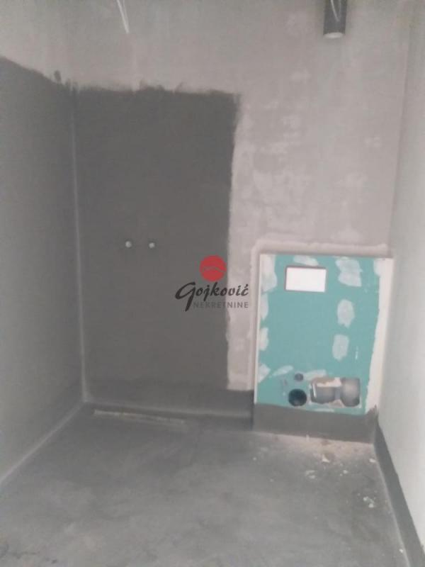 Stan na prodaju u Beogradu, Mirijevo, troiposoban, 61m2, cena 139600 evra