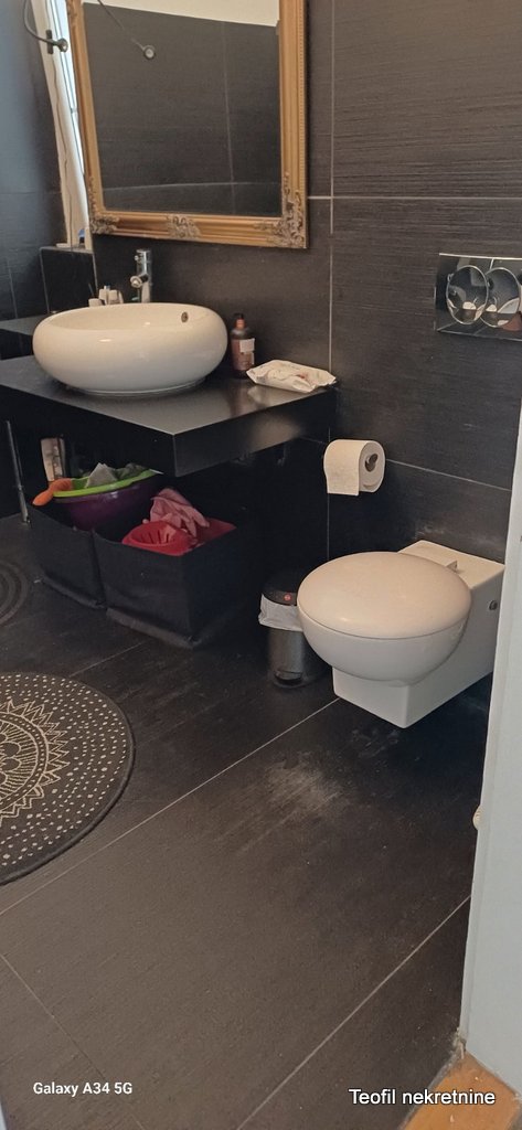 Stan na prodaju u Beogradu, Obilićev venac, trosoban, 82m2, cena 360000 evra