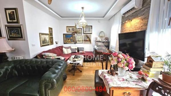 Stan na prodaju u Beogradu, Kalenić pijaca, dvosoban, 51m2, cena 221000 evra