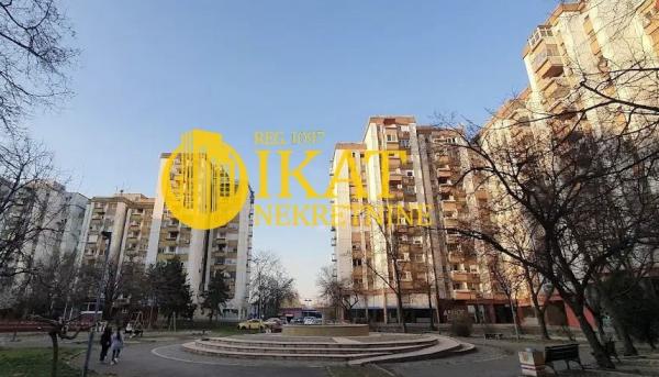 Stan na prodaju u Beogradu, Stari grad, jednoiposoban, 52m2, cena 230000 evra