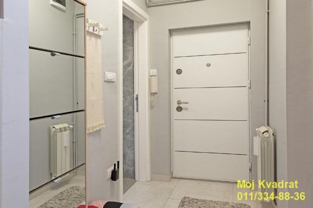 Stan na prodaju u Beogradu, Skadarlija, jednoiposoban, 48m2, cena 330000 evra