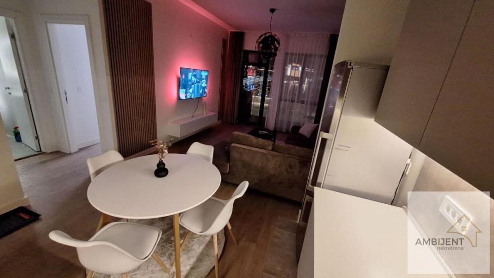 Stan na prodaju u Beogradu, Beograd na vodi, dvosoban, 53m2, cena 275000 evra
