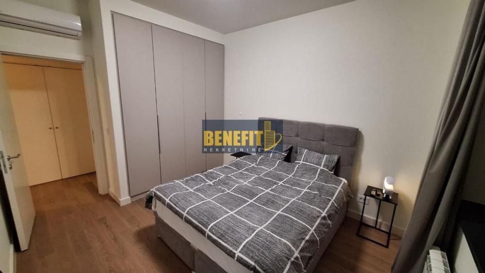 Stan na prodaju u Beogradu, Beograd na vodi, dvosoban, 53m2, cena 275000 evra