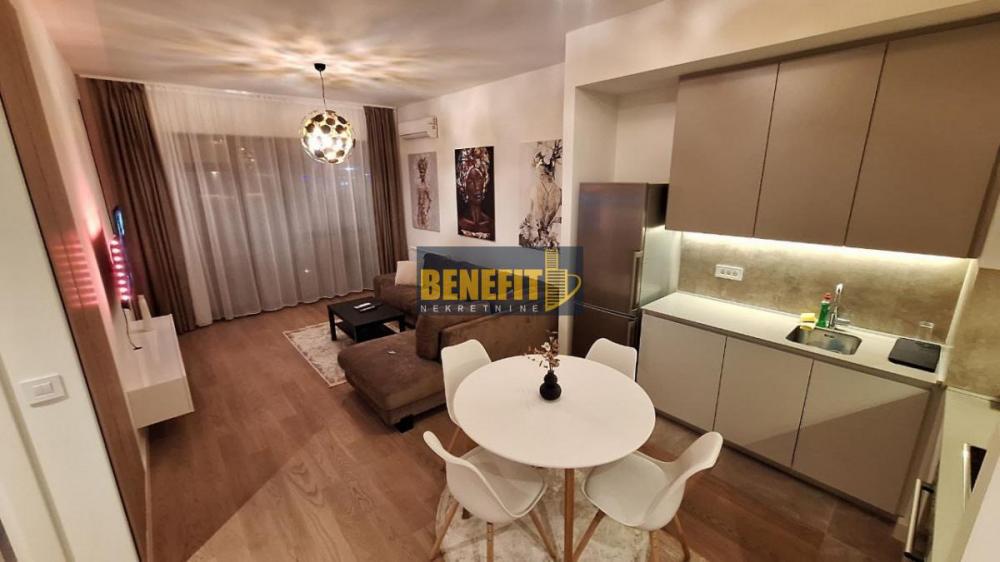 Stan na prodaju u Beogradu, Beograd na vodi, dvosoban, 53m2, cena 275000 evra