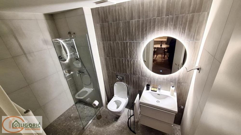 Stan na prodaju u Beogradu, Beograd na vodi, dvosoban, 58m2, cena 275000 evra
