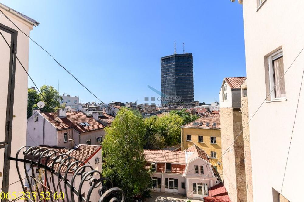Stan na prodaju u Beogradu, Vračar, trosoban, 107m2, cena 590000 evra