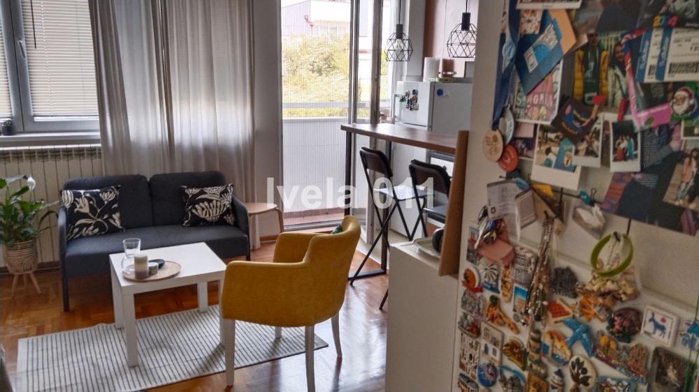 Stan na prodaju u Beogradu, Voždovac, 31m2, cena 105000 evra