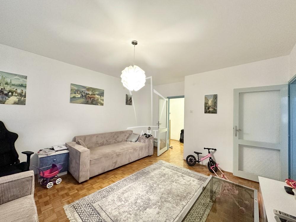 Stan na prodaju u Beogradu, Novi Beograd, dvosoban, 67m2, cena 197000 evra