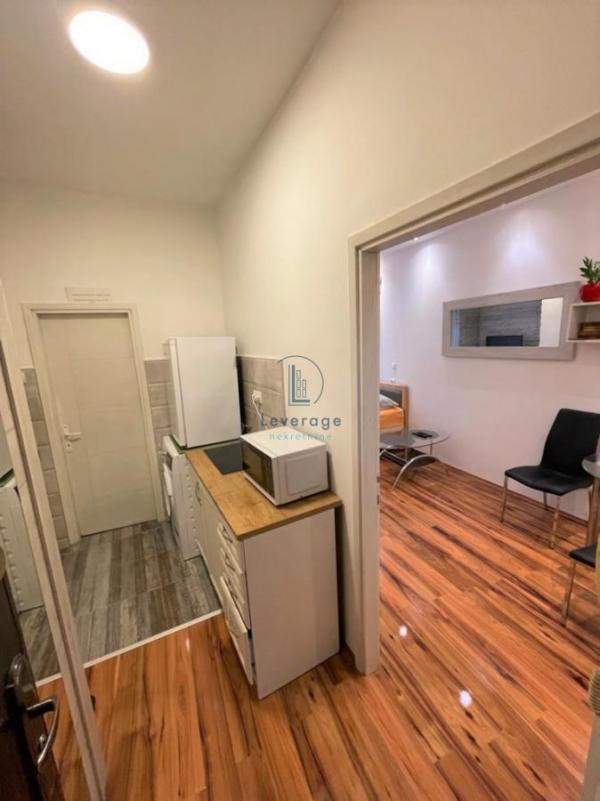 Stan na prodaju u Beogradu, Zeleni venac, jednosoban, 20m2, cena 137500 evra