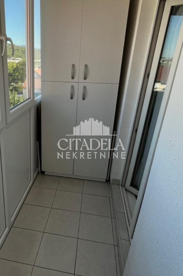 Stan na prodaju u Beogradu, Rakovica, jednosoban, 33m2, cena 66000 evra