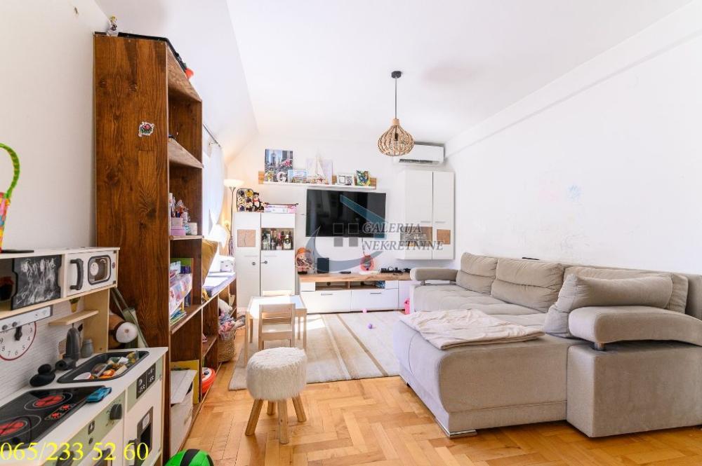 Stan na prodaju u Beogradu, Voždovac, troiposoban, 119m2, cena 304000 evra