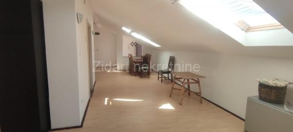 Stan na prodaju u Beogradu, Zemun Kej, dvosoban, 60m2, cena 130000 evra