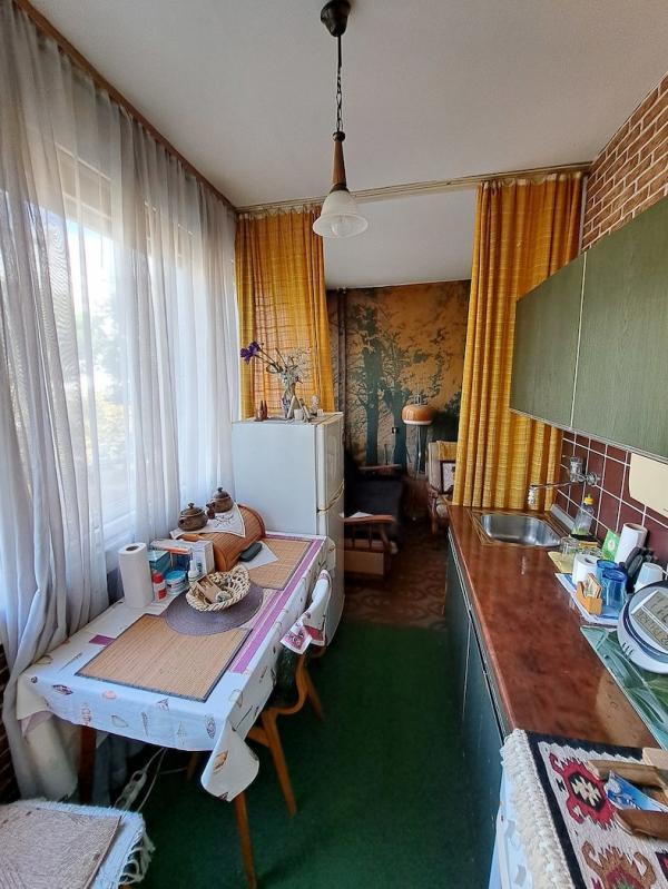 Stan na prodaju u Beogradu, Učiteljsko naselje, dvoiposoban, 70m2, cena 225000 evra